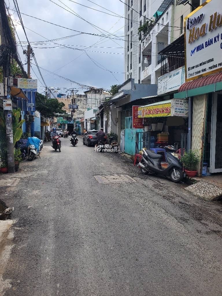  Siêu phẩm mặt tiền Tân Phú – Lý Thánh Tông – 5x14m – ở ngay – sổ hồng riêng