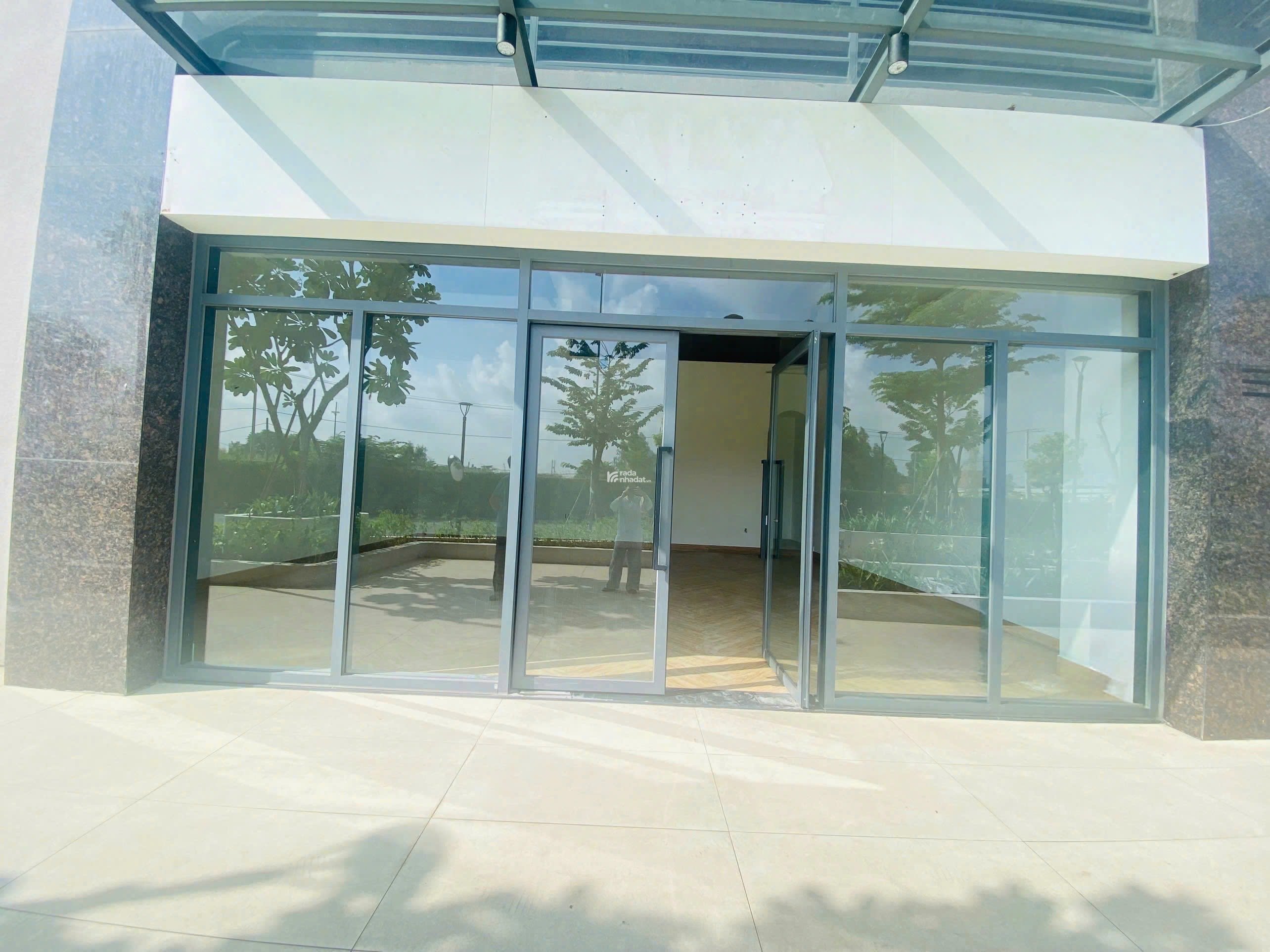 81m2 - 23 triệu/tháng - Cho thuê shophouse kế sảnh Q7 Riverside