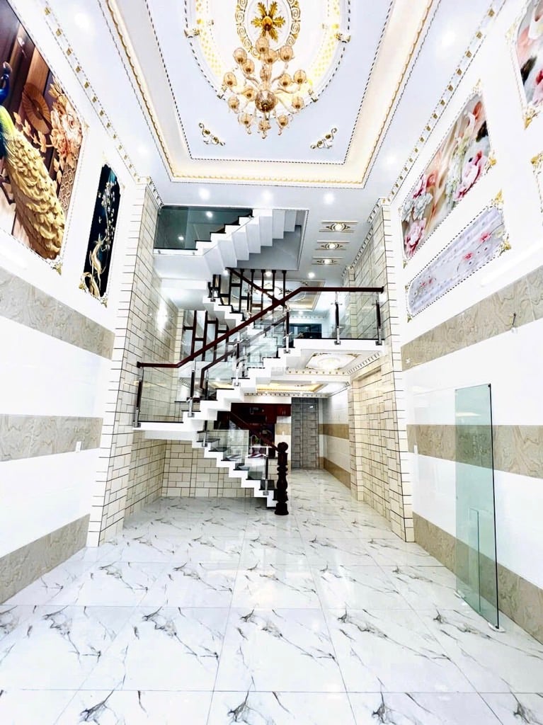 NHÀ MỚI ĐẸP 5 TẦNG MÃ LÒ- BÌNH TRỊ ĐÔNG-BÌNH TÂN- DT: 4.5M*13M- 7 TỶ 8