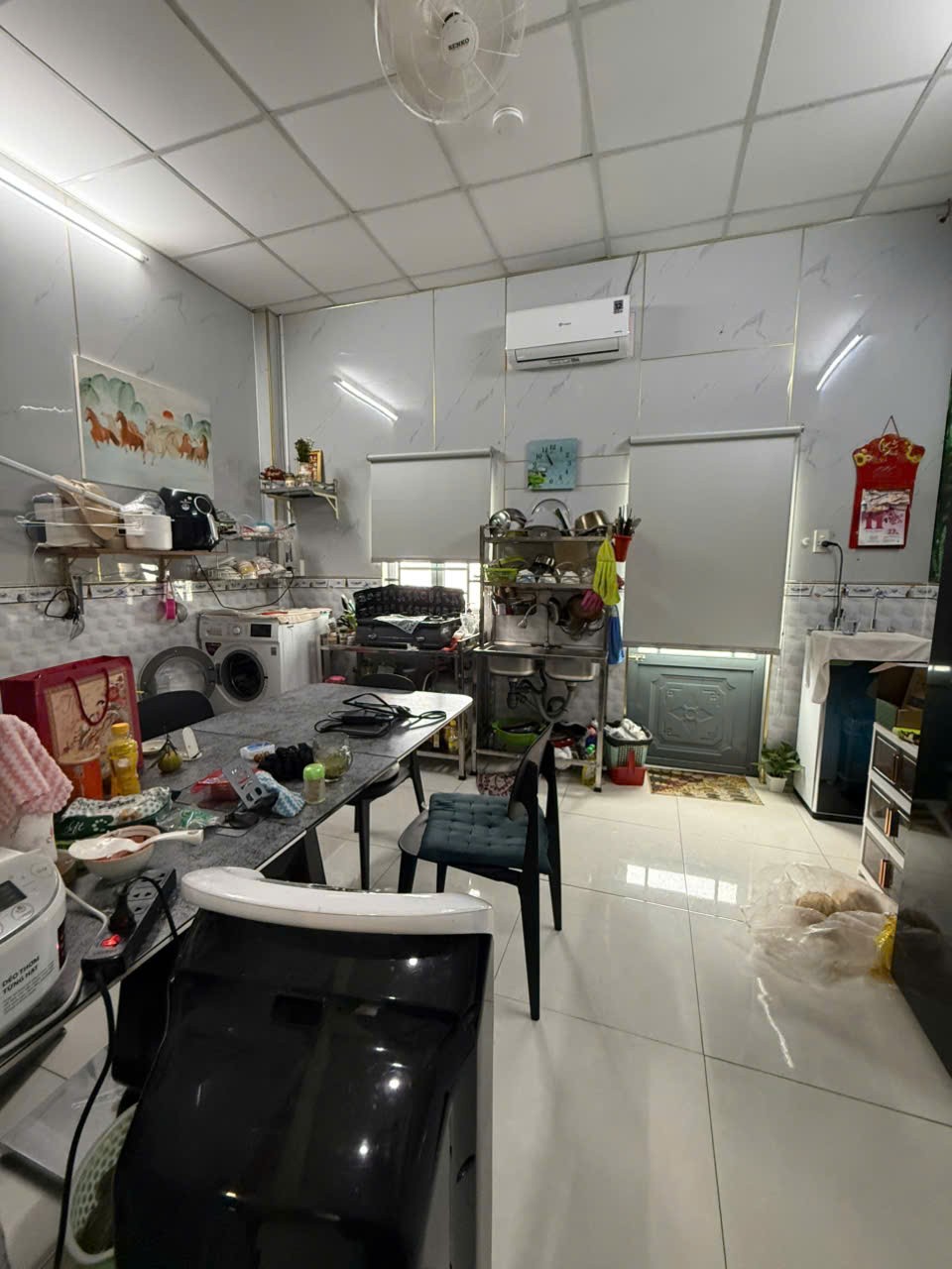 MẶT TIỀN K. DOANH VIP, NGÃ 4 TÔ N VÂN - PHẠM V ĐỒNG CHO THUÊ 10tr/th 5X10; 6,5 TỶ.