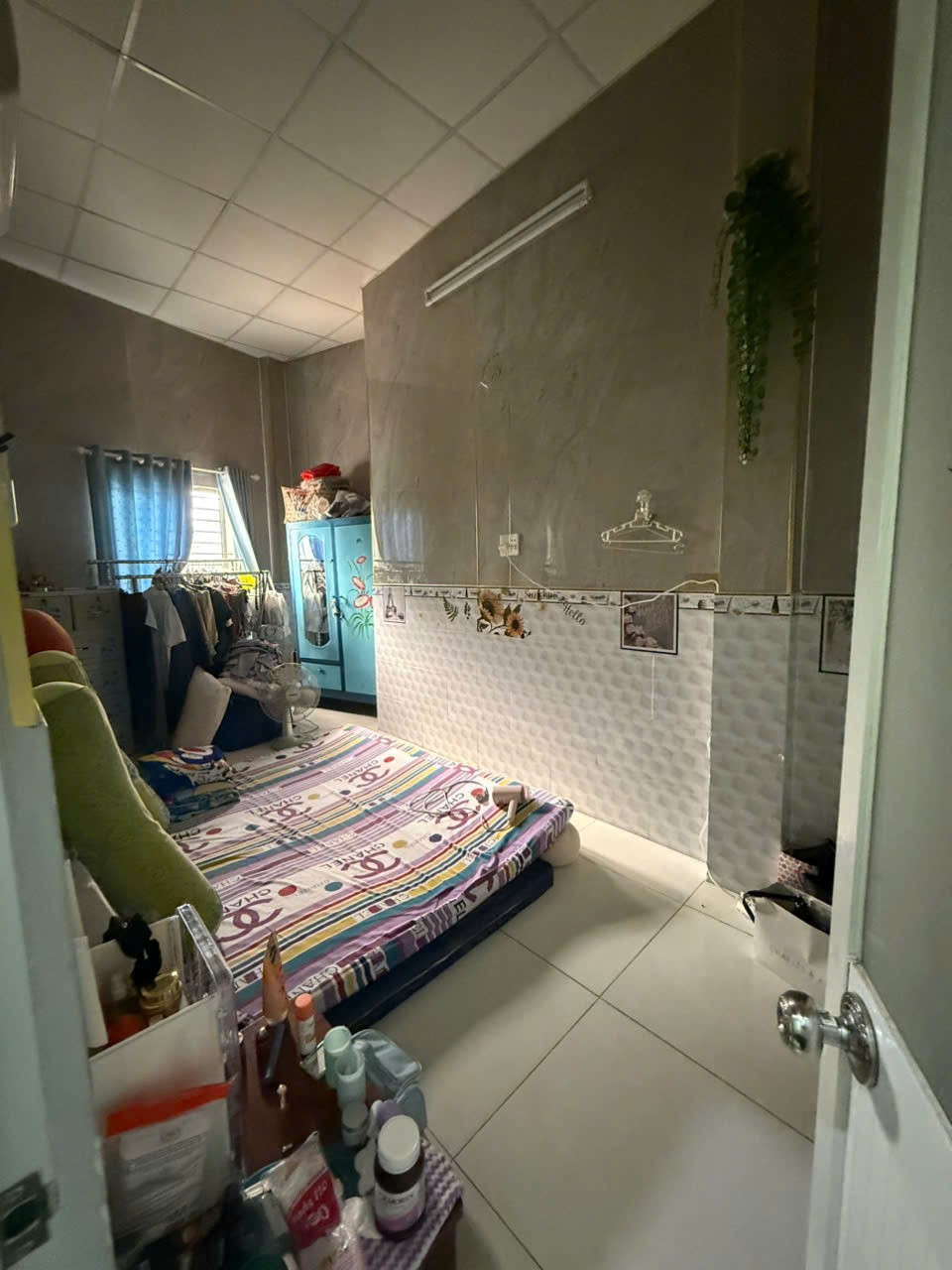 MẶT TIỀN K. DOANH VIP, NGÃ 4 TÔ N VÂN - PHẠM V ĐỒNG CHO THUÊ 10tr/th 5X10; 6,5 TỶ.