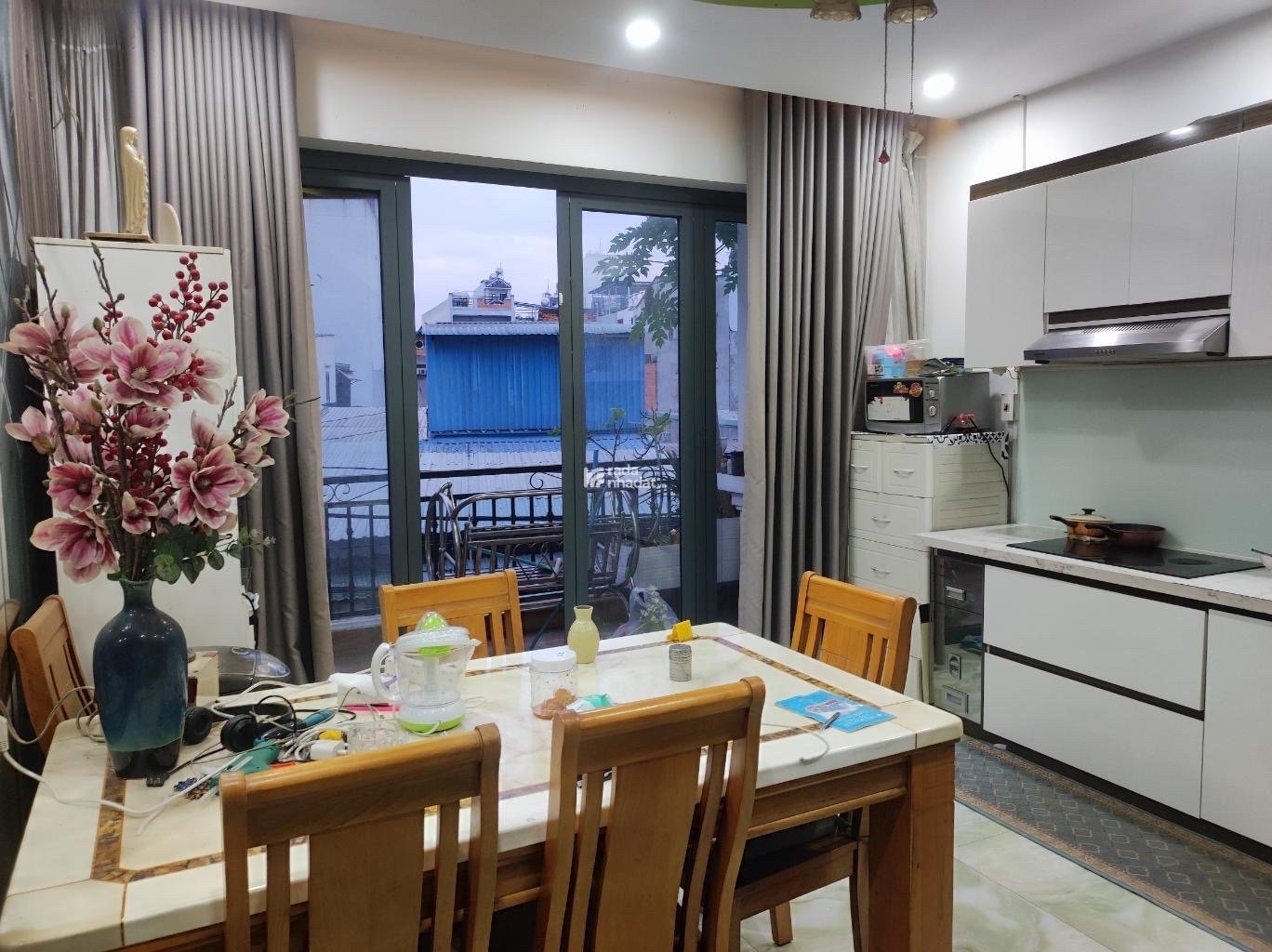 Gò Dầu - HXH thông  - 65m2 - 4 Tầng 