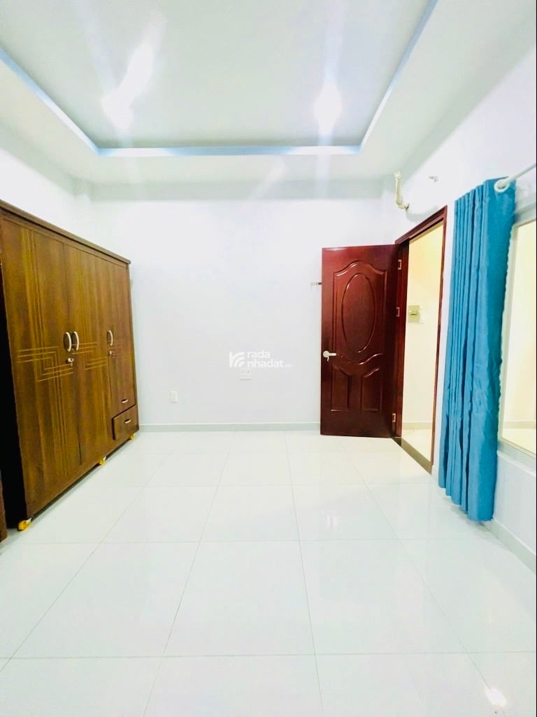 Bán nhà 1 trệt  2 lầu  1 tum  sân thượng, trinh tâm P. Long Trường, Quận 9 - nhỉnh 5 tỷ xíu.