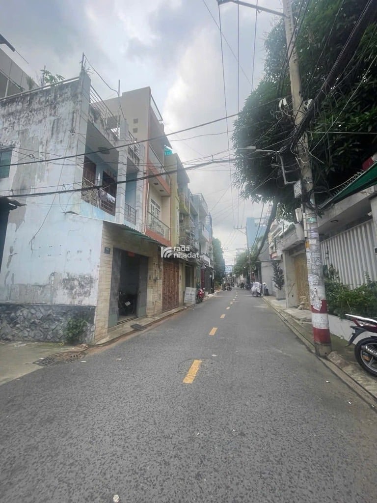 Chỉ 5.2 Tỷ Nhà Ngay Khuông Việt 48m2 2 tầng