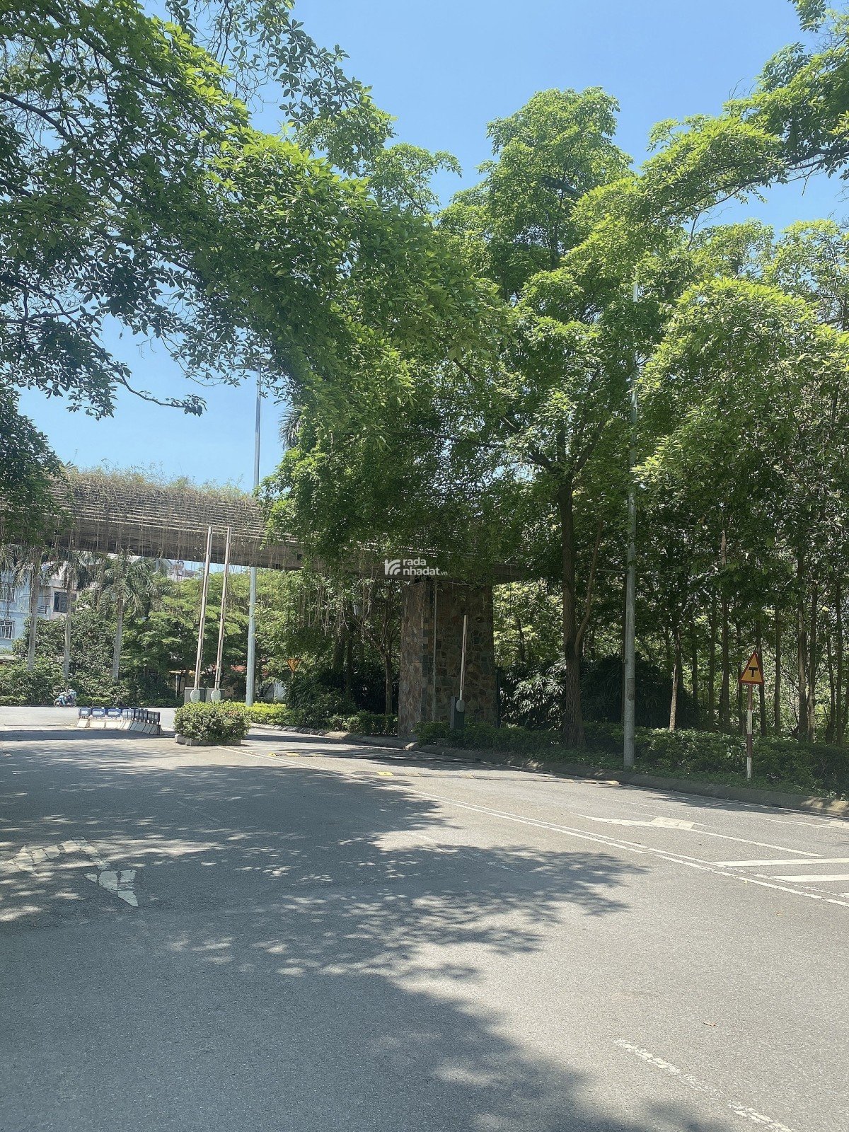 Bán biệt thự Hà Nội Garden city - Thạch Bàn, Long Biên DT 144m, MT: 8m 