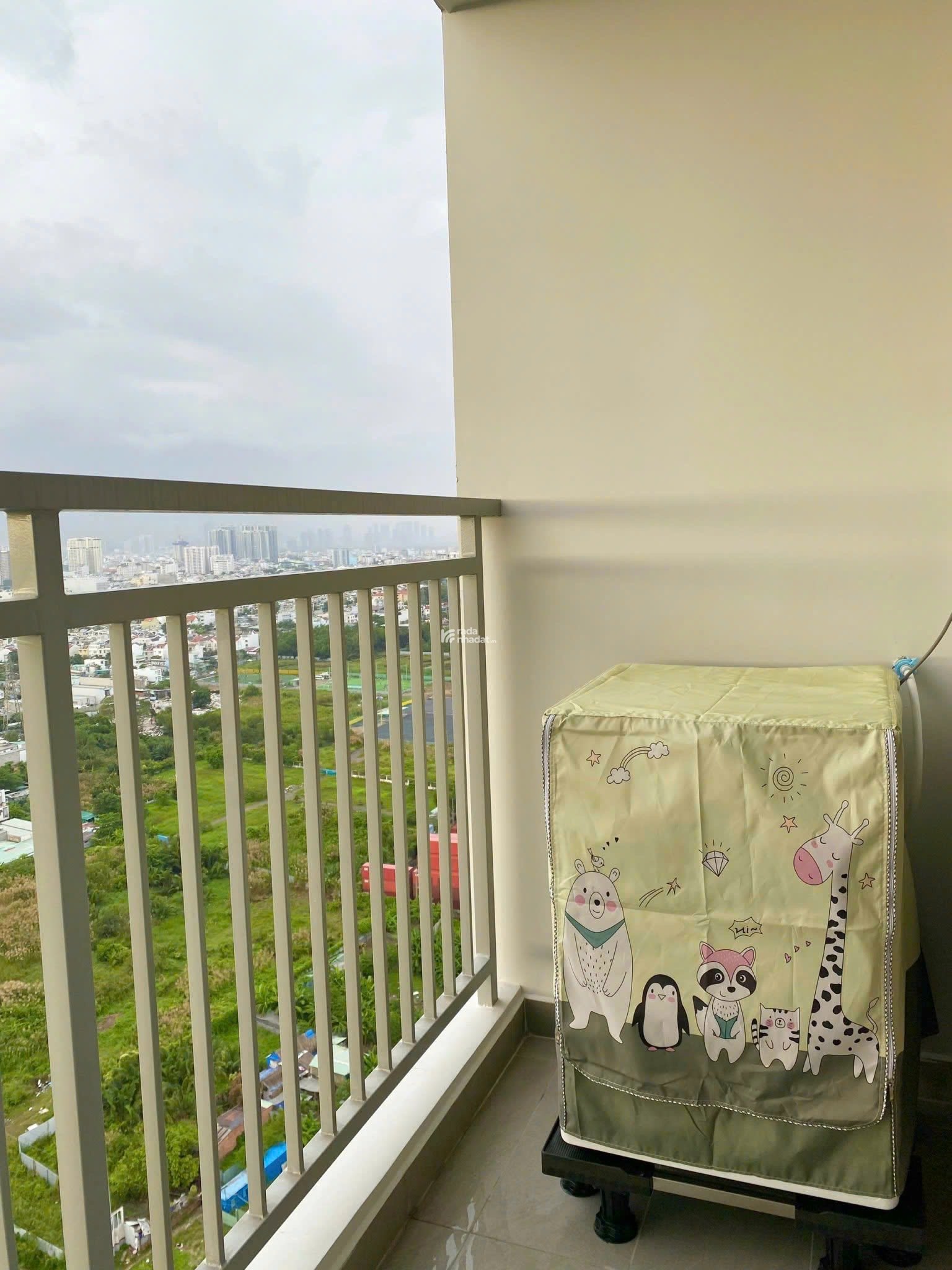 69m2 - Giá 3.85 tỷ - 2PN2WC full nội thất - Q7 Riverside Complexốc Việt, Phạm Hữu Lầu.