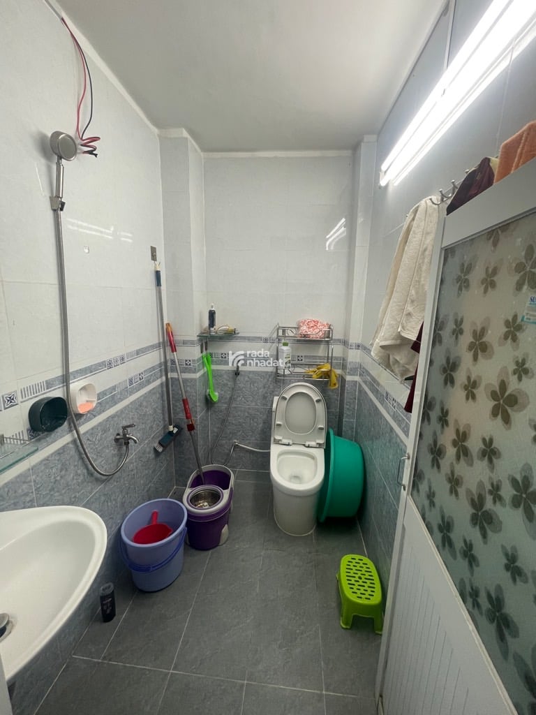 NHÀ TÂN BÌNH - PHẠM VĂN BẠCH - NGAY CỔNG NHÀ GA T3- HXH 1 TRỤC - 68M2