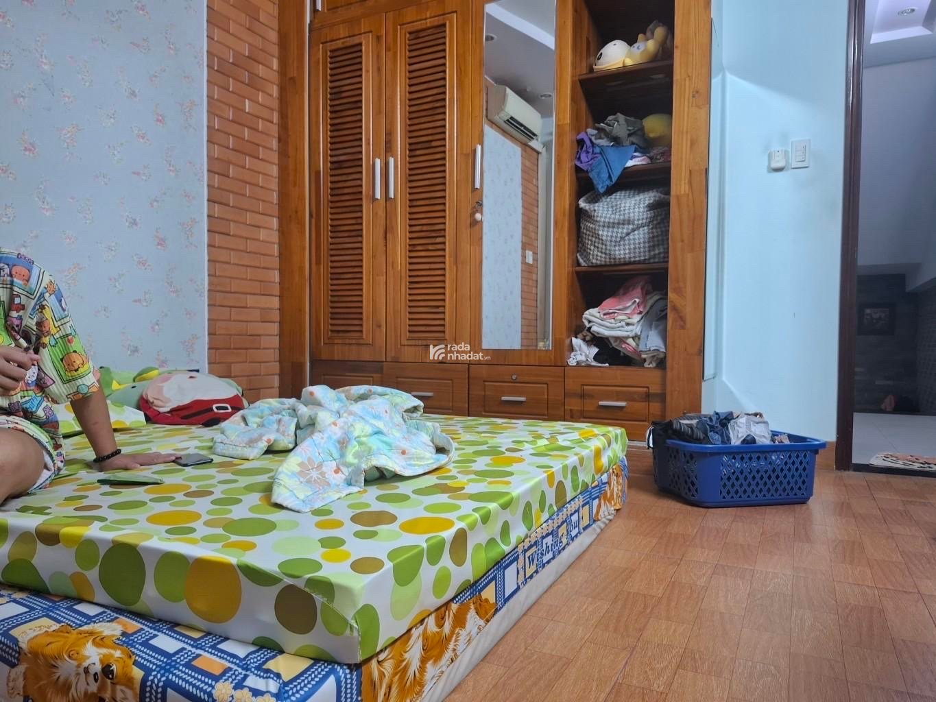 Biệt thự mini, 105m2, đường xe hơi vào tận nơi, tương lai mặt tiền, nhỉnh 5 tỷ.