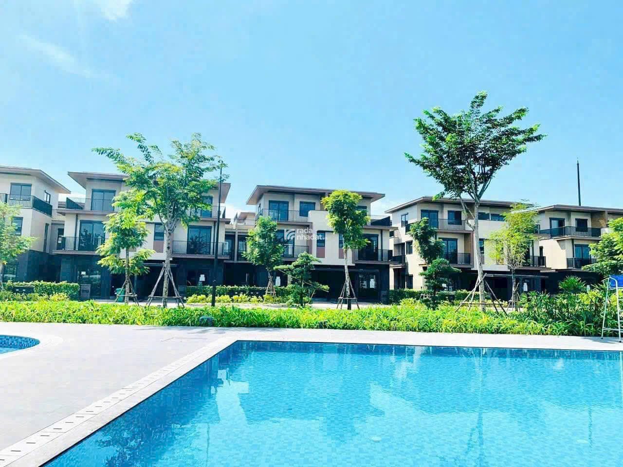 IZumi City  Khu đô thị ven sông 