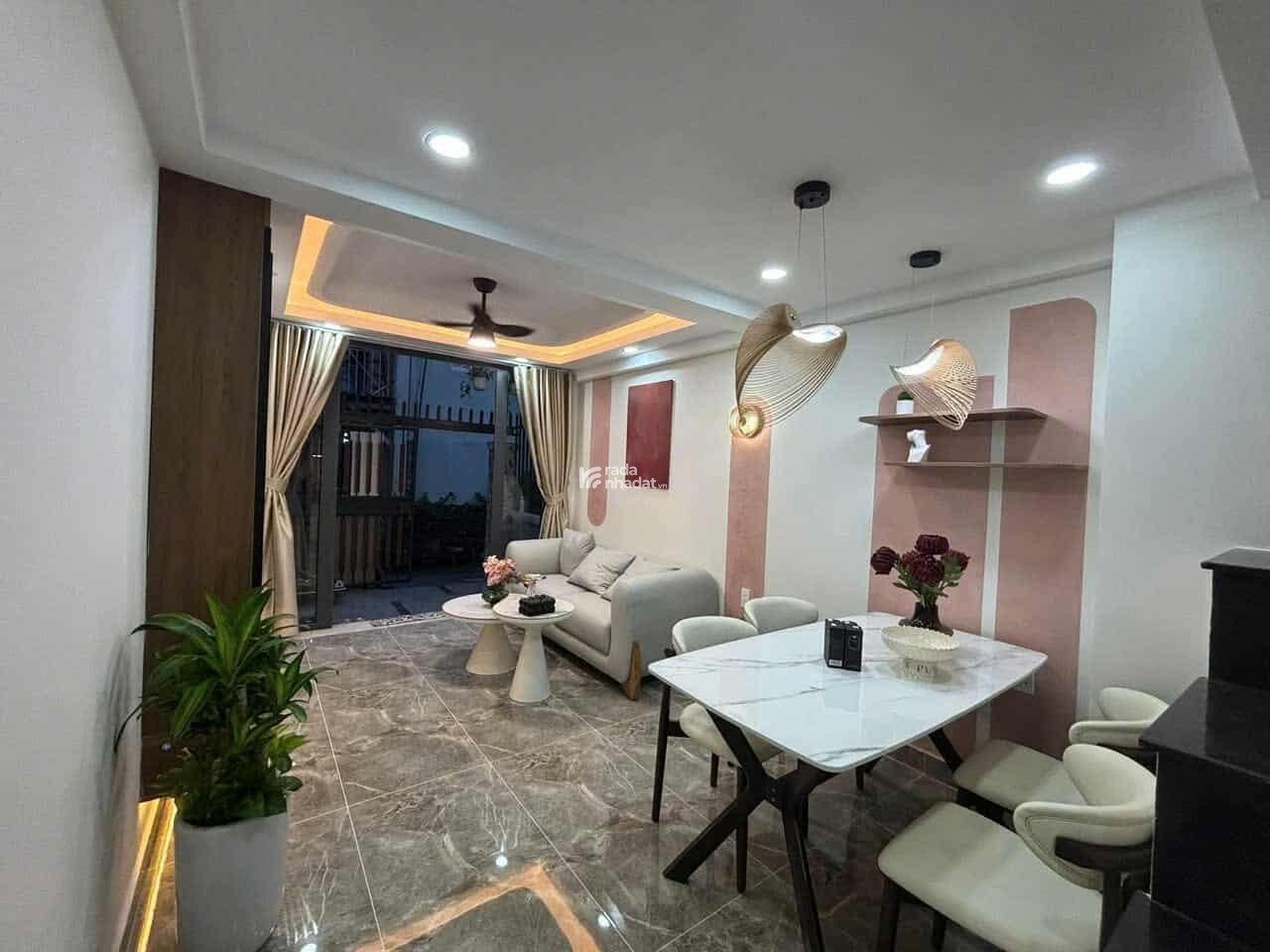  Căn góc 2 mặt thoáng Phan Tây Hồ, Phường 7, Phú Nhuận