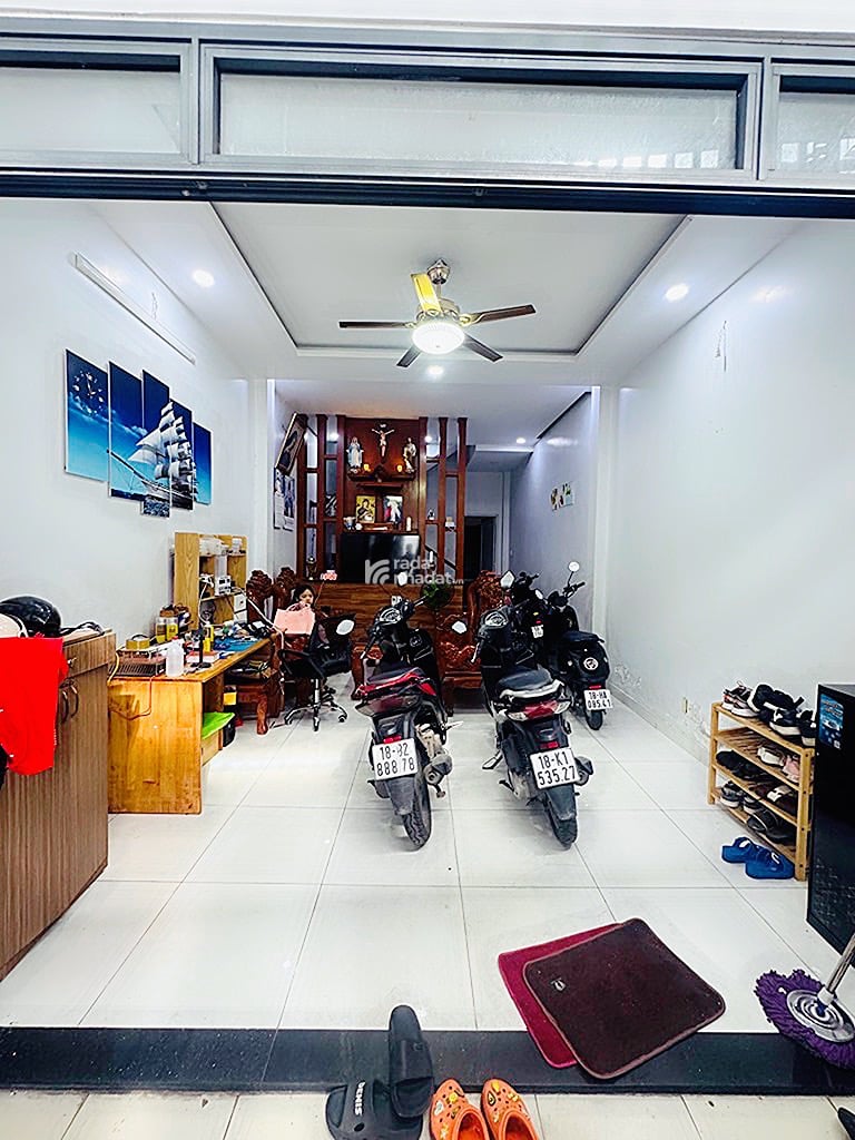 Bán nhà gần lê trọng tấn bình hưng hoà 