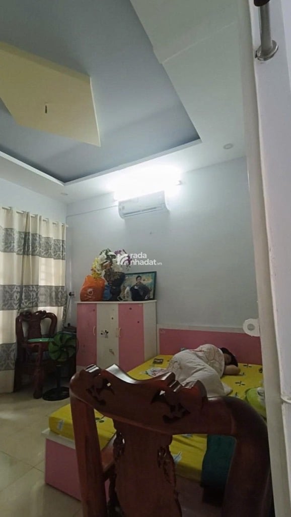 Bán nhà đường sô4 bình hưng hoà