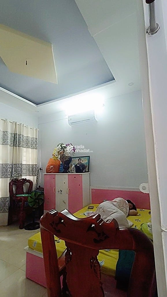 Bán nhà đường sô4 bình hưng hoà
