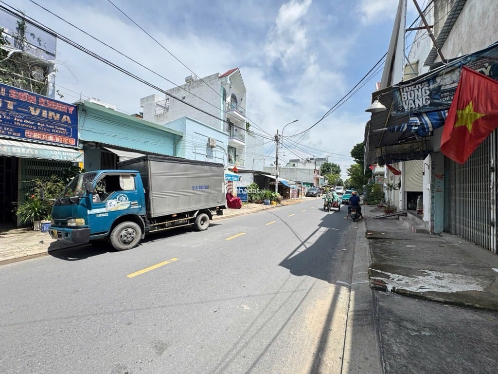 BÁN NHÀ LÊ VĂN QUỚI 120M2 3 TẦNG 5.2X23M 11.5 TỶ BÌNH TRỊ ĐÔNG BÌNH TÂN  