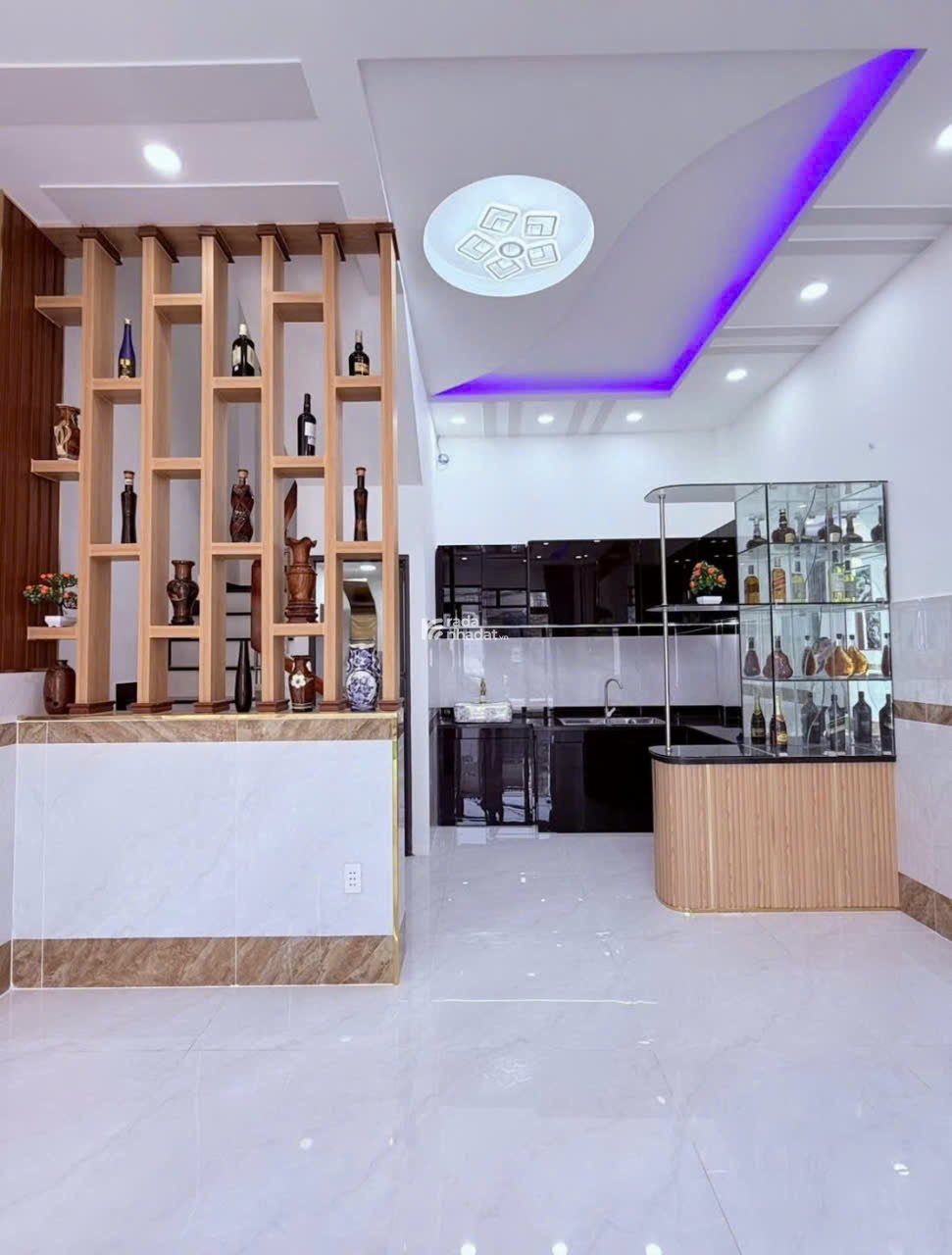Nhà HXH Nguyễn Thái Bình Tân Bình. DT 58m2/ Giá 2 Tỷ 650. Sổ Hồng Riêng, Đường ô tô
