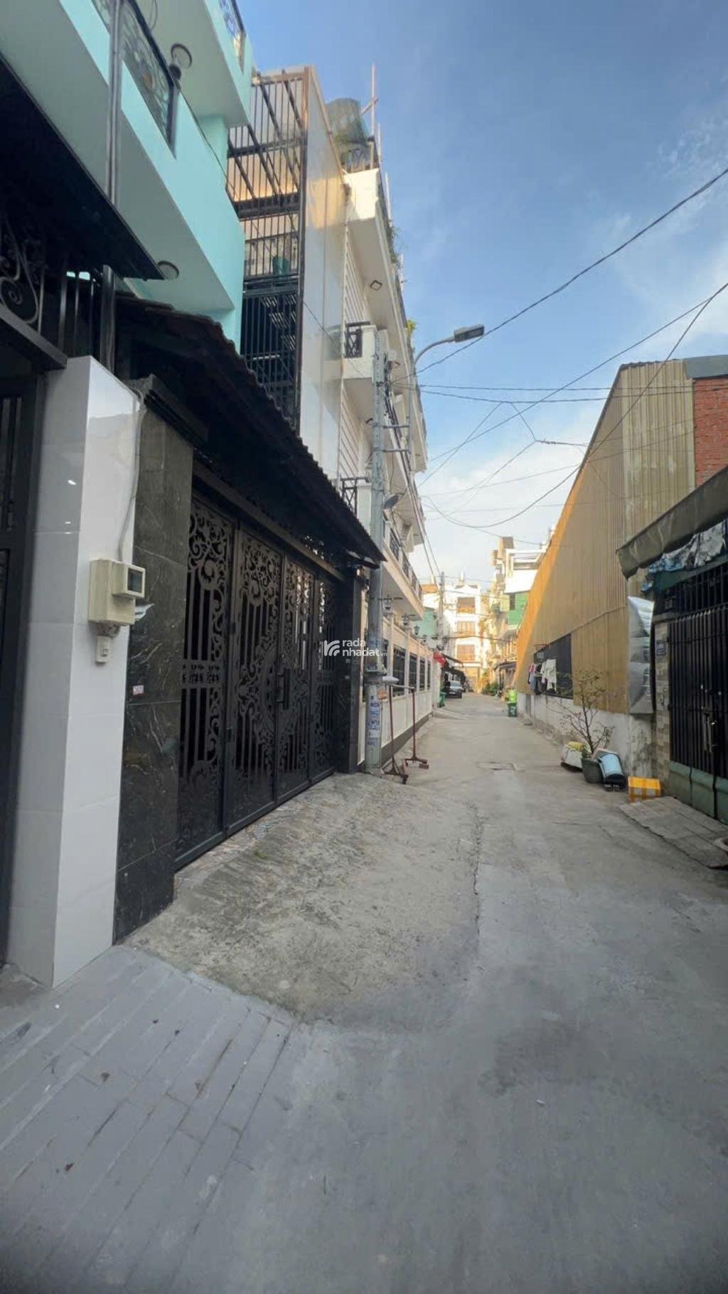 SIÊU PHẨM 4 LẦU - NGANG KHỦNG 6M X 15M - ĐƯỜNG HƯƠNG LỘ 2- 4PN - 5 WC 