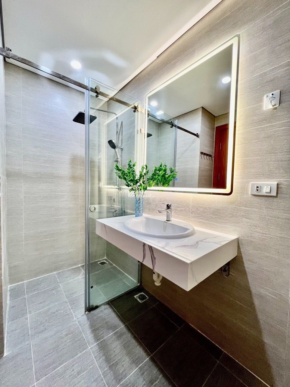 Bán gấp căn hộ chung cư 90m2, 4,8 tỷ ở Chung cư Bộ Công An, Bình An, Quận 2, HCM