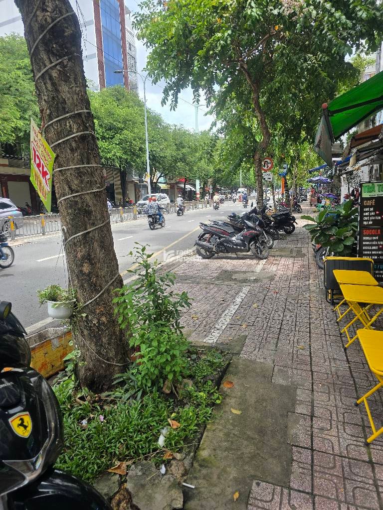 HIẾM - VUÔNG A4 - VỊ TRÍ SIÊU ĐẸP - CHO THUÊ, KINH DOANH ĐỈNH