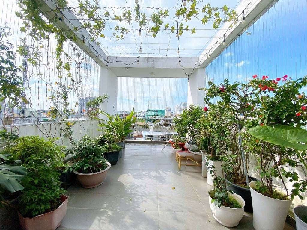 NHÀ MỚI ĐẸP 5 TẦNG - HẺM 4M 1 TRỤC GẦN MẶT TIỀN TKTQ - 65M2 (3.6x18) - 6PN - GẦN AEON MALL TÂN PHÚ