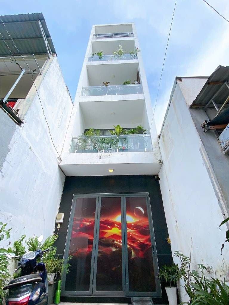 NHÀ MỚI ĐẸP 5 TẦNG - HẺM 4M 1 TRỤC GẦN MẶT TIỀN TKTQ - 65M2 (3.6x18) - 6PN - GẦN AEON MALL TÂN PHÚ