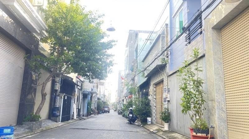  NHÀ ĐẸP 4 TẦNG-NGAY NGÃ TƯ GÒ MÂY-AEON TÂN PHÚ –FULL NỘI THẤT XỊN XÒ – CHỈ 5.x TỶ