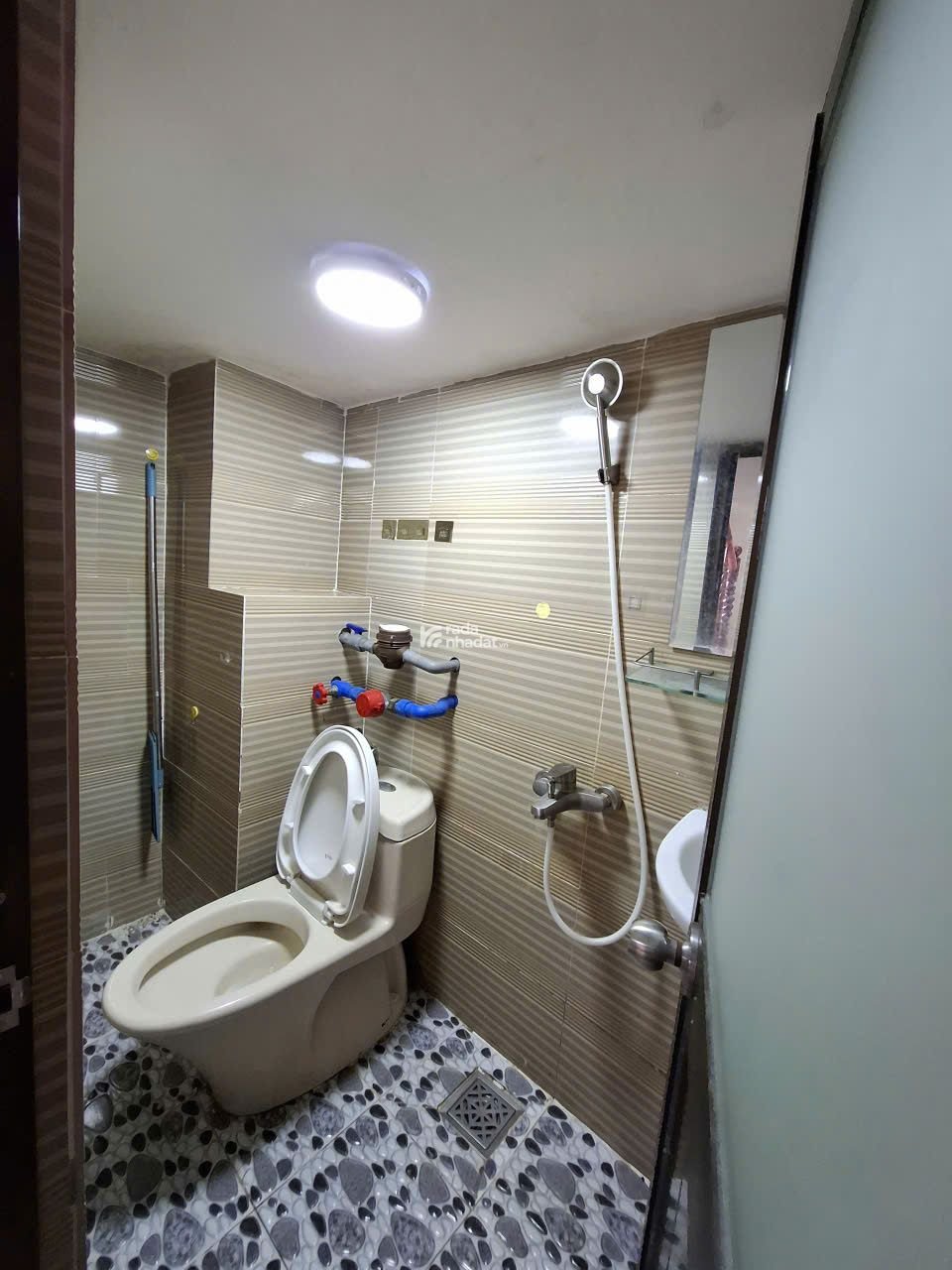 Hxh Lạc Long Quân, 150m2 nở hậu, 4 tầng 17 phòng, 100tr/tháng dòng tiền, chỉ 21 tỷ TL