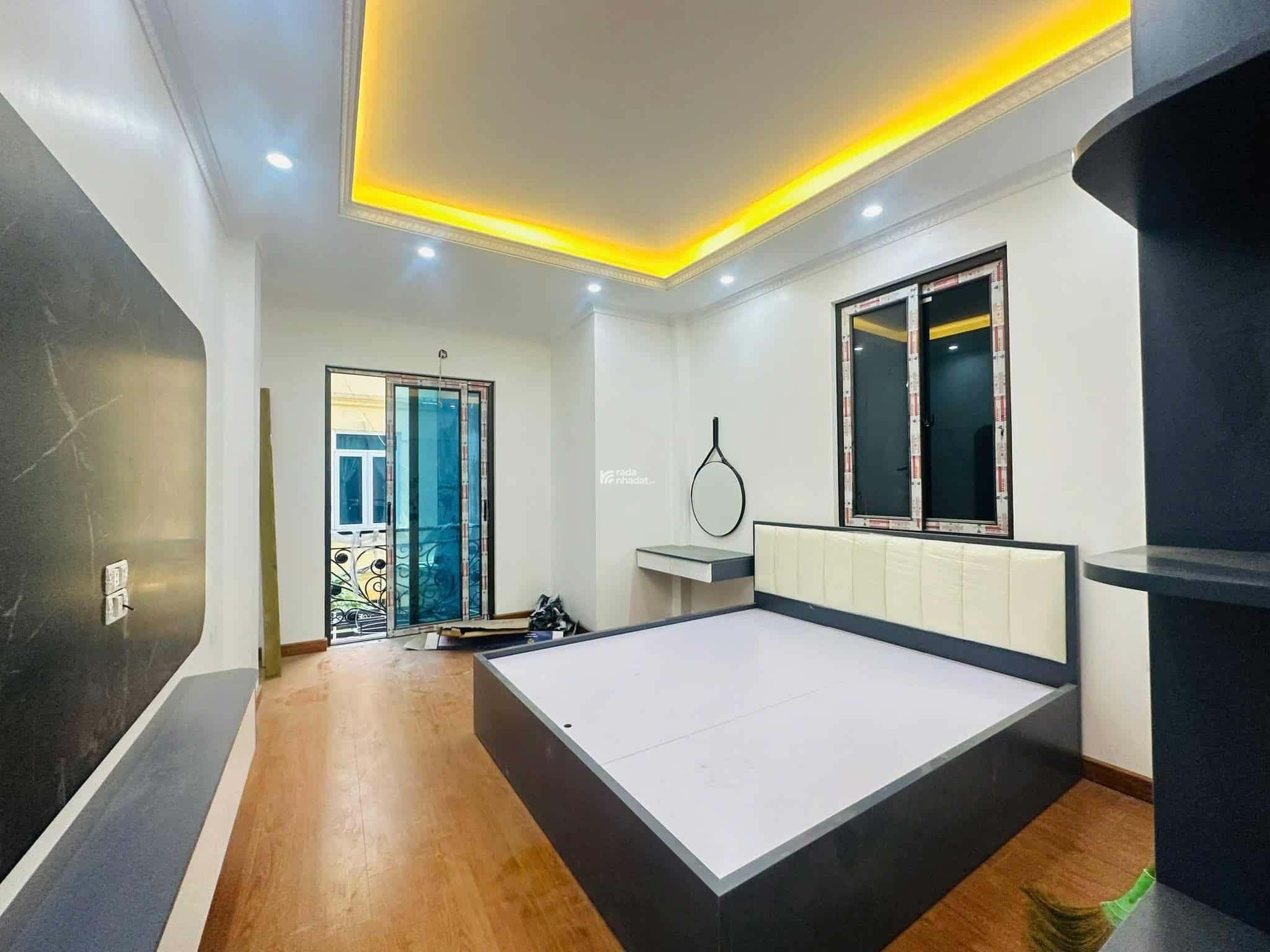 Bán nhà Quang Trung Hà Đông 35m 5t 7,4 tỷ NGÕ Ô TÔ, 30M RA Ô TÔ TRÁNH