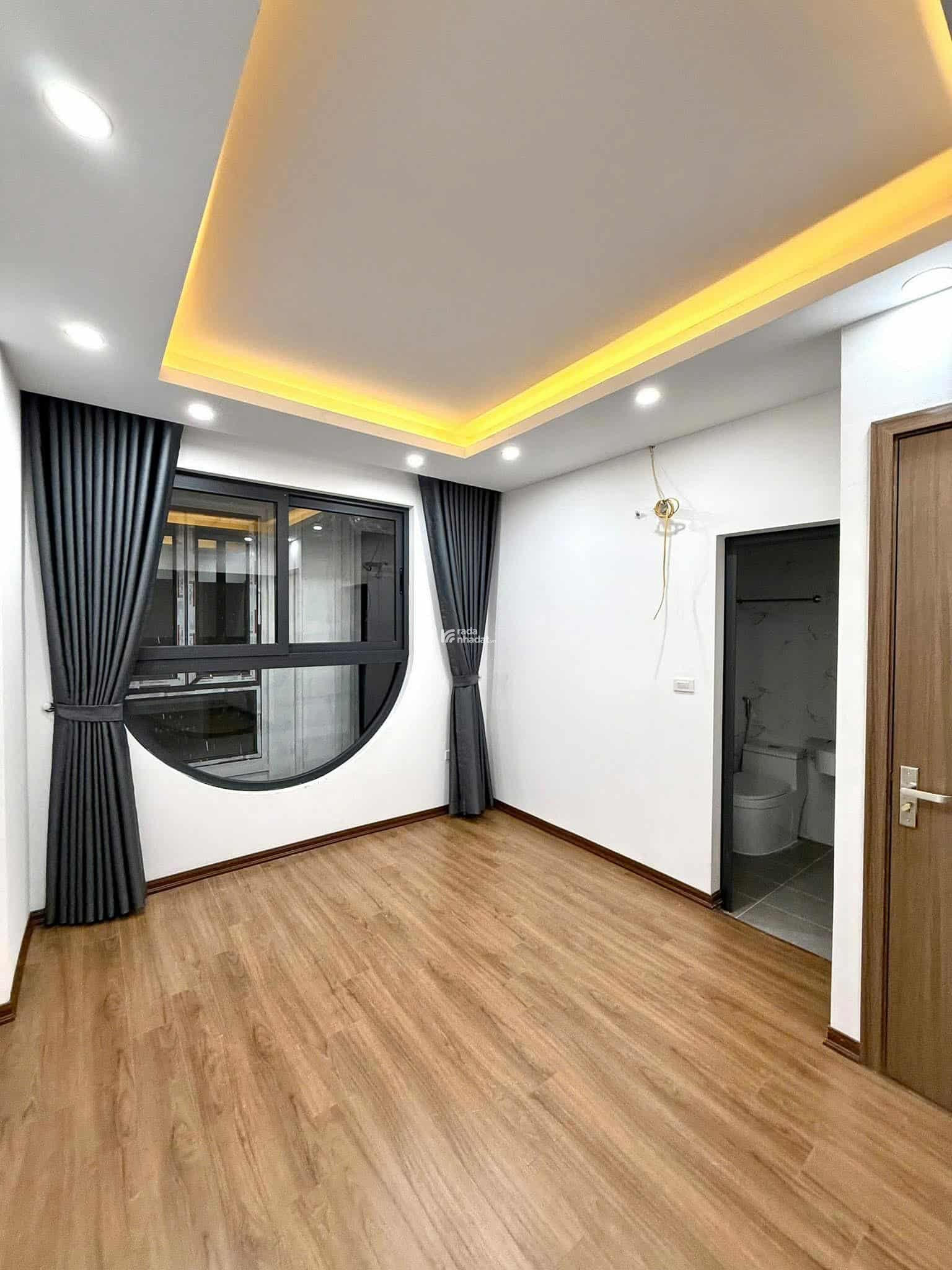 Bán nhà Quang Trung Hà Đông 35m 5t 7,4 tỷ NGÕ Ô TÔ, 30M RA Ô TÔ TRÁNH