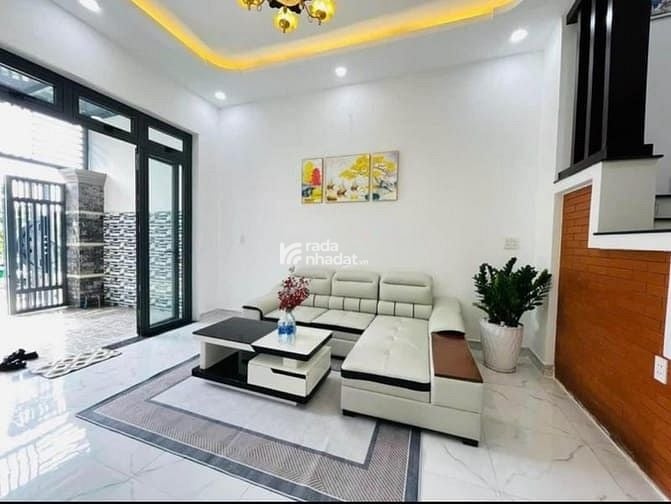 Chủ kẹt tiền cần bán gấp căn Nguyễn Tri Phương Q5 55m2 2PN 2tỷ140 SHR