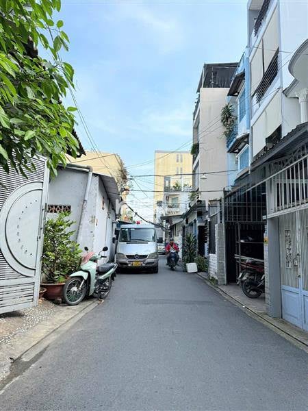  NHÀ ĐẸP TRƯỜNG CHINH, THÔNG BÀU CÁT, HẺM NHỰA 5M, Ô TÔ 7 CHỖ VÀO NHÀ