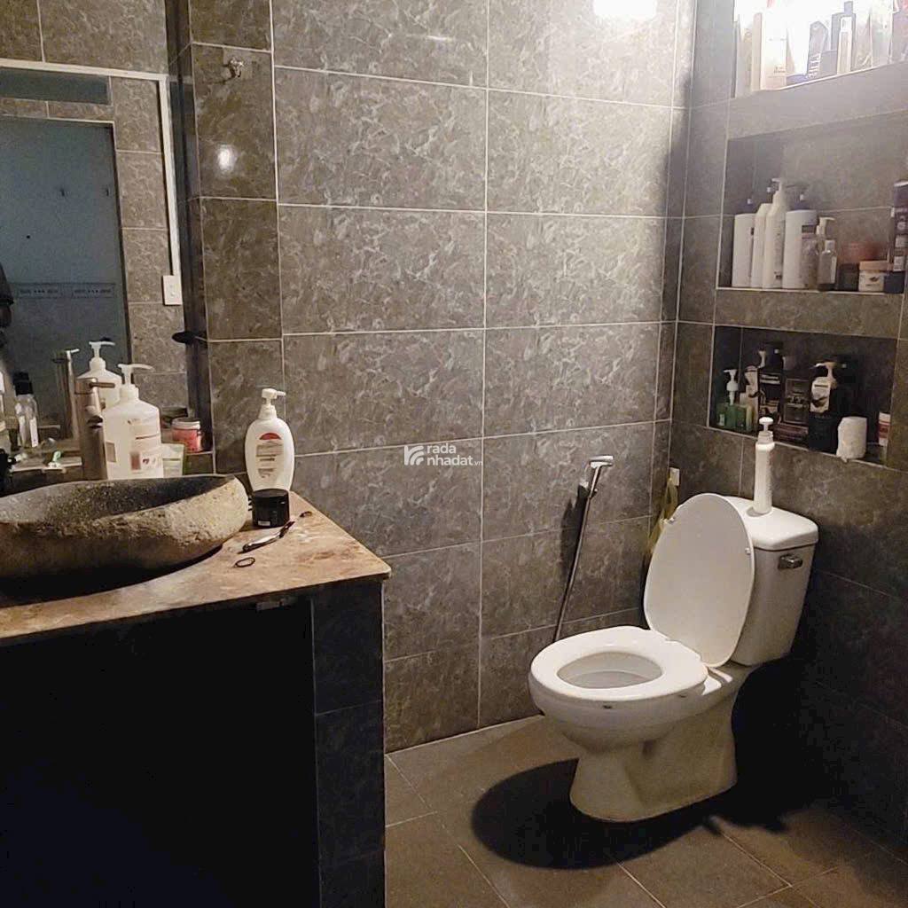 [PHÚ NHUẬN] CHỢ CÂY QUÉO 4TẦNG - 4PN - 11 TRIỆU/THÁNG - NHỈNH 5T. 