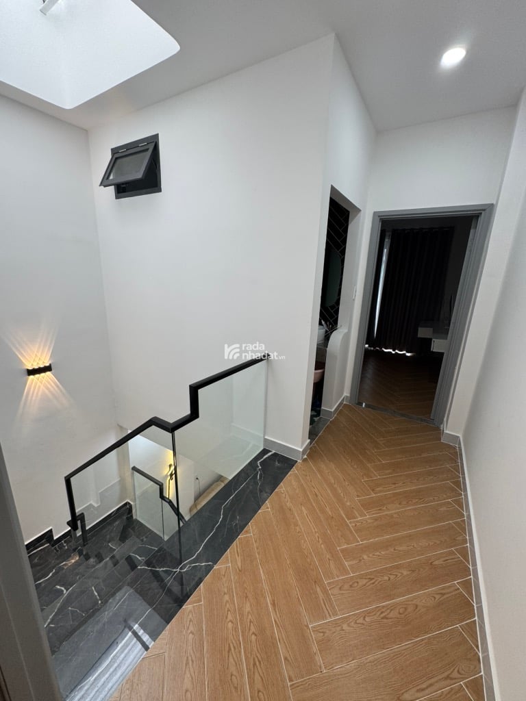 Bán nhà Phạm Văn Chí 44m2 4.5 tỷ HXH Thông Bình Tiên kế Minh Phụng Quận 6