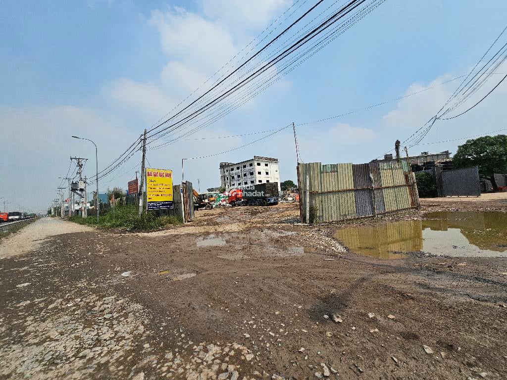 ĐẤT GÓC 2 MẶT TIỀN VÕ TRẦN CHÍ 2.834M2 15 TỶ ĐƯỜNG LÊN CAO TỐC THU 45TR/THÁNG