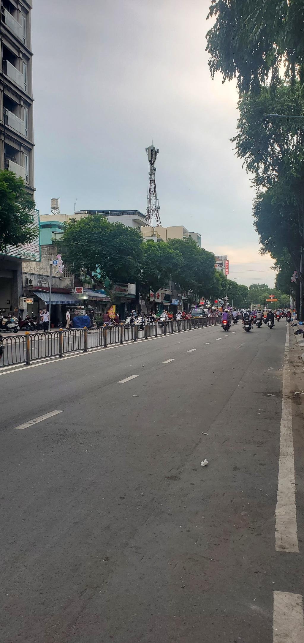 BÁN NHÀ GÓC 2 MẶT TIỀN NGUYỄN VĂN LUÔNG P.12 Q.6 93M2 4 TẦNG KIÊN CỐ KINH DOANH ĐỈNH 24.X TỶ