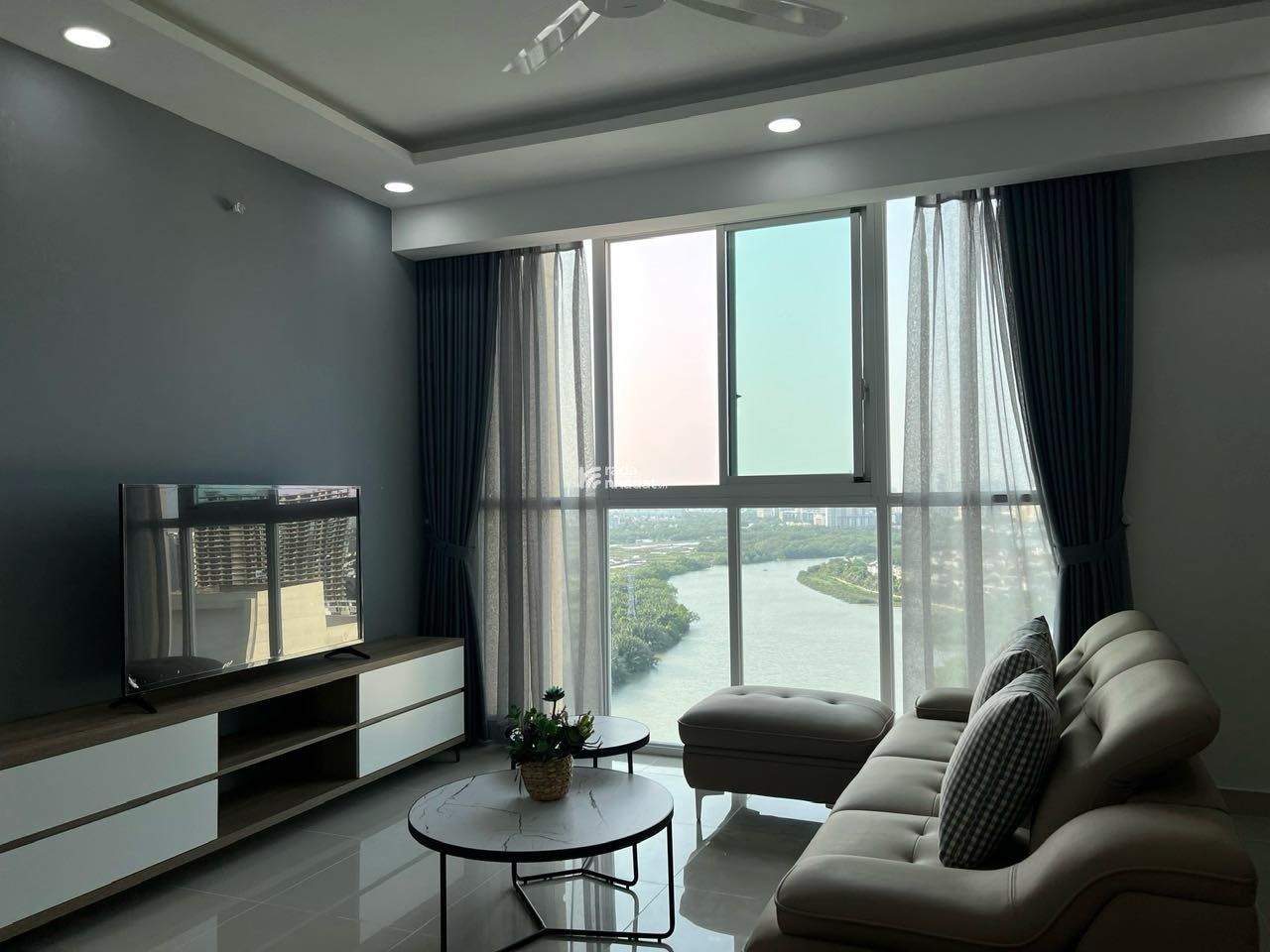 Đi Mỹ định cư nên bán nhanh CH BELLAZA Q7, 80m2 chỉ 2 TỈ 980 TRIỆU, View sông cực chill