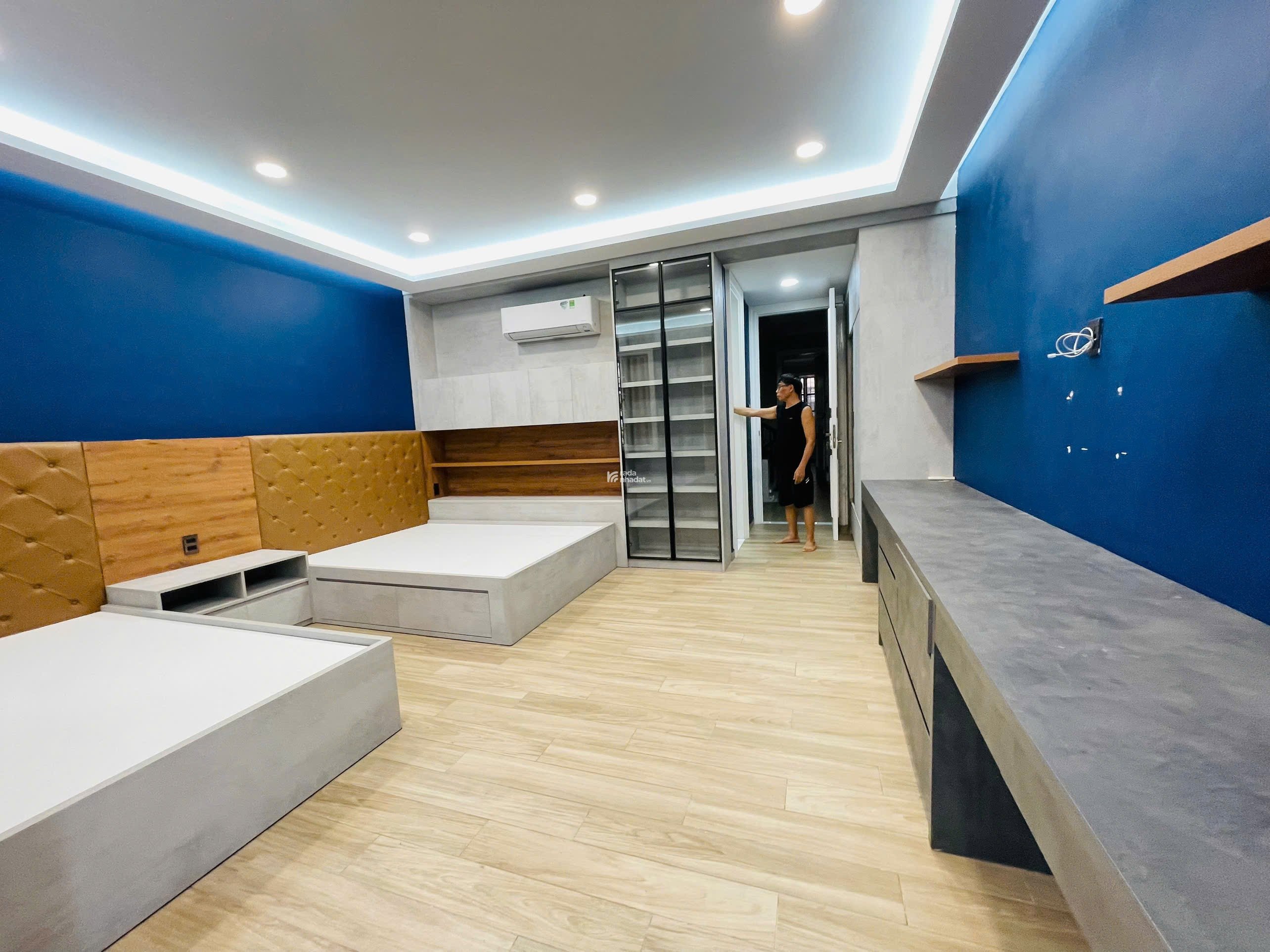 Cho thuê Biệt thự cityland giá 50tr full nội thất, có thang máy từ trệt, mới hoàn thiện 100% 