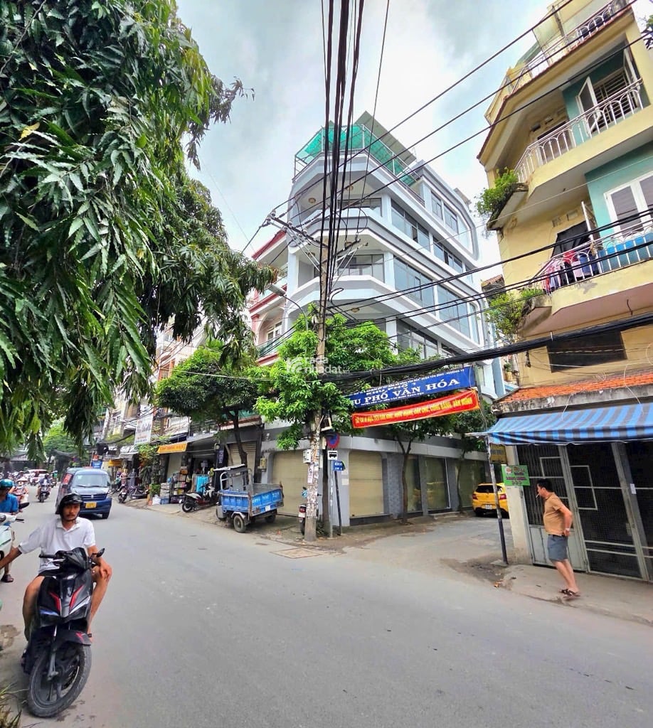 NHÀ 6 TẦNG CÓ THANG MÁY-  GÓC 2 MẶT TIỀN - 60M2 - GẦN KHU VIP BÀU CÁT - ĐANG CHO THUÊ 40 TRIỆU/TH