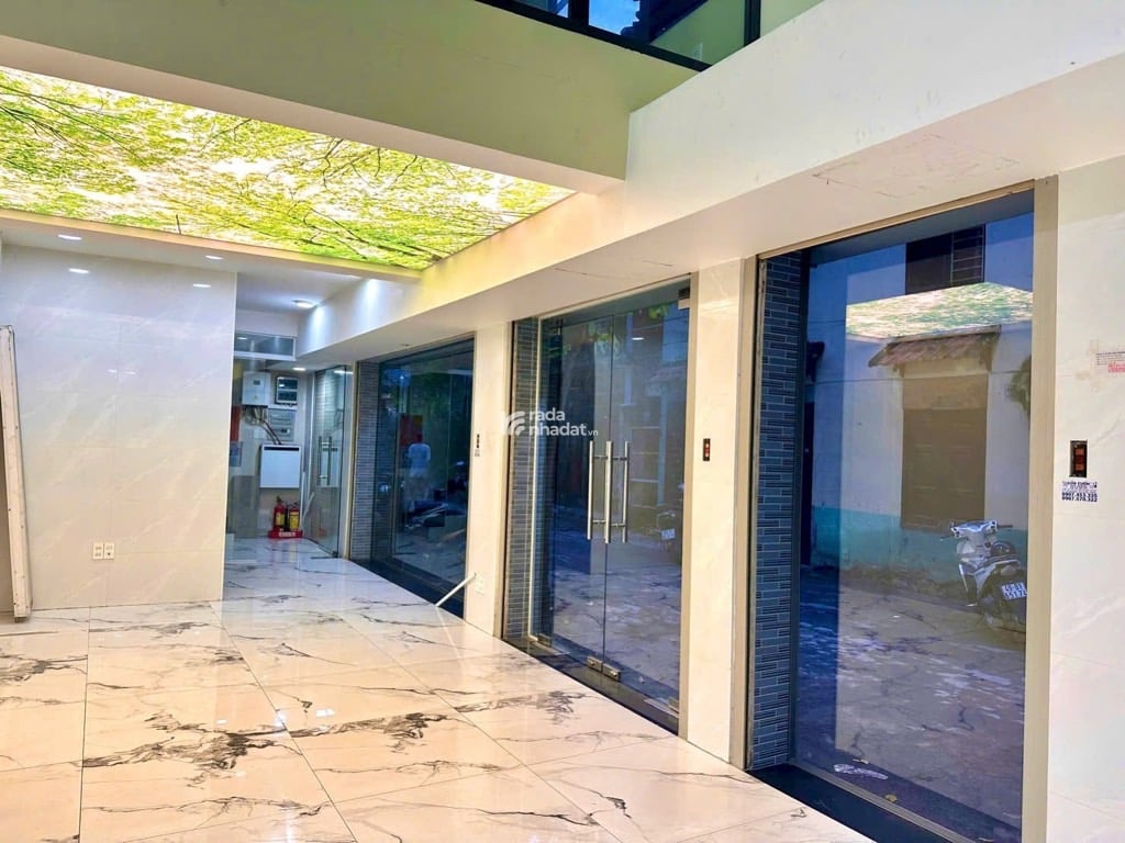 NHÀ 6 TẦNG CÓ THANG MÁY-  GÓC 2 MẶT TIỀN - 60M2 - GẦN KHU VIP BÀU CÁT - ĐANG CHO THUÊ 40 TRIỆU/TH