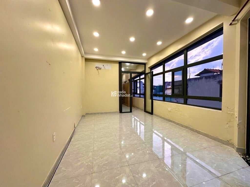 NHÀ 6 TẦNG CÓ THANG MÁY-  GÓC 2 MẶT TIỀN - 60M2 - GẦN KHU VIP BÀU CÁT - ĐANG CHO THUÊ 40 TRIỆU/TH