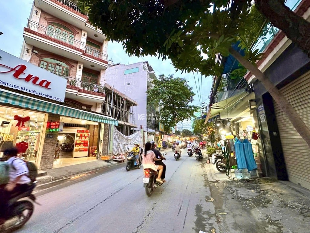 NHÀ 6 TẦNG CÓ THANG MÁY-  GÓC 2 MẶT TIỀN - 60M2 - GẦN KHU VIP BÀU CÁT - ĐANG CHO THUÊ 40 TRIỆU/TH