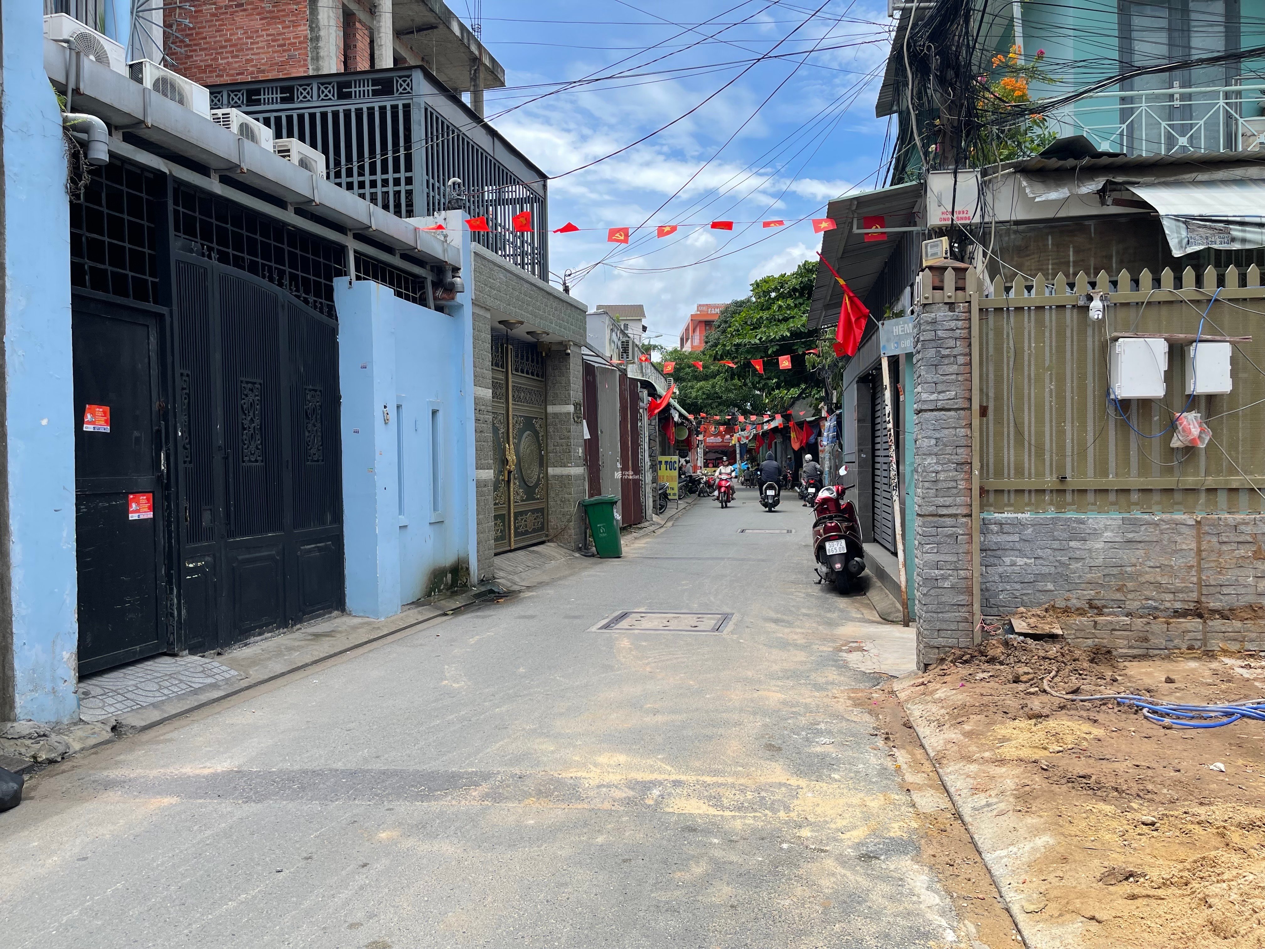 Bán nhà Phường 15 Tân Bình, 50m2, 2 Tầng btct, Gần Metro số 5