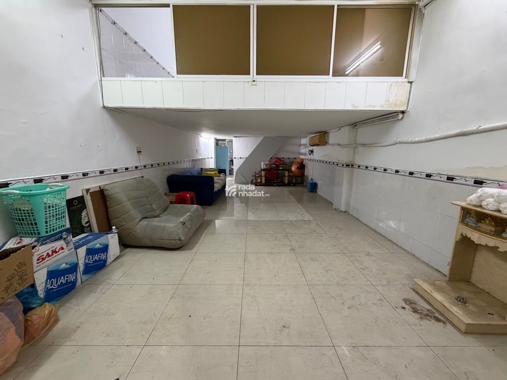 Nhà 1/ ngay sát mặt tiền,  trung tâm Quận 6, 3 tầng mà chỉ hơn 7 tỷ 