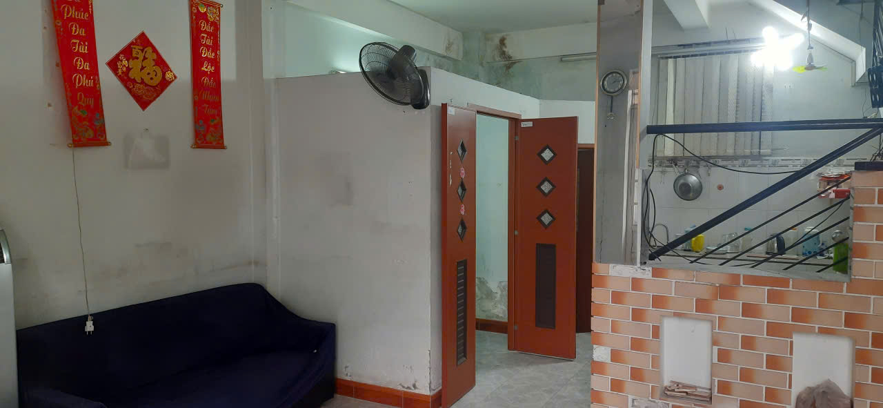 Cho thuê nguyên căn Nhà trong hẽm đường Lã Xuân Oai phường Tăng Nhơn Phú