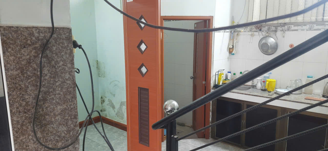 Cho thuê nguyên căn Nhà trong hẽm đường Lã Xuân Oai phường Tăng Nhơn Phú