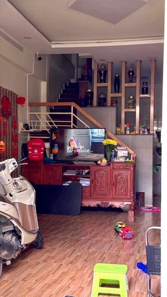 CẦN BÁN GẤP NHÀ BÌNH TÂN -VỊ TRÍ ĐẸP GIÁP TÂN PHÚ