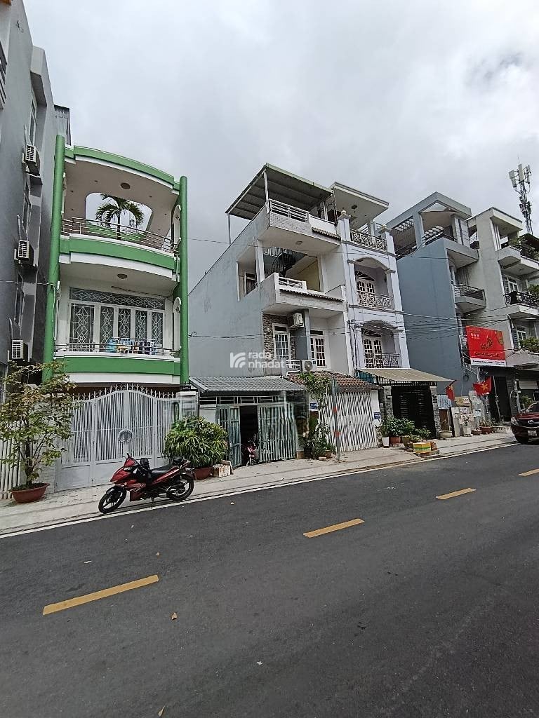 TIỆN XÂY MỚI -ĐƯỜNG SỐ 1- PHÚ THUẬN QUẬN 7- DT: 4*18M- 11 TỶ 6