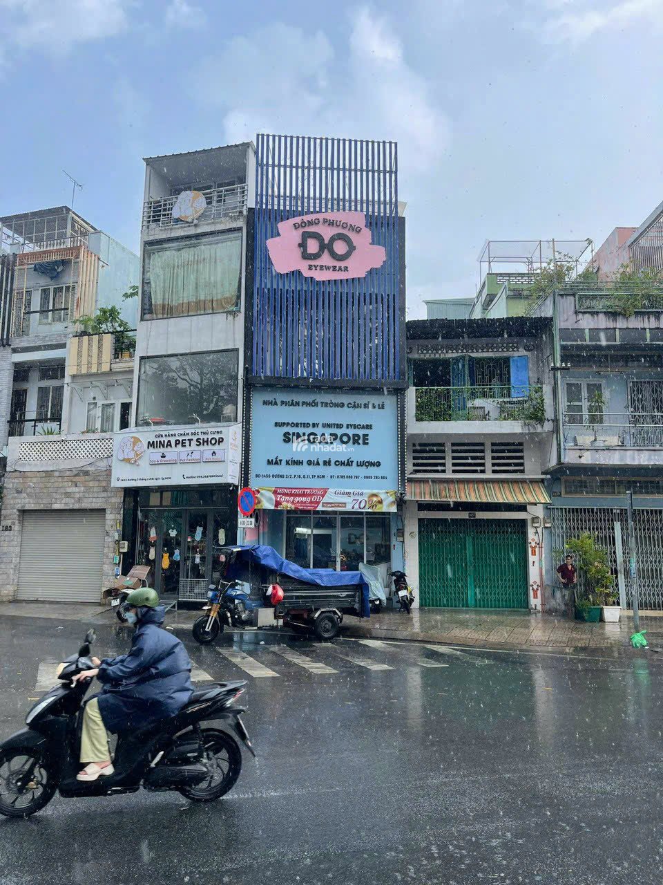 HOT: CẦN BÁN NHÀ MT ĐƯỜNG 3/2 ,P16, Q11 (Ngay ngã tư 3/2 giao với Nguyễn Chí Thanh)