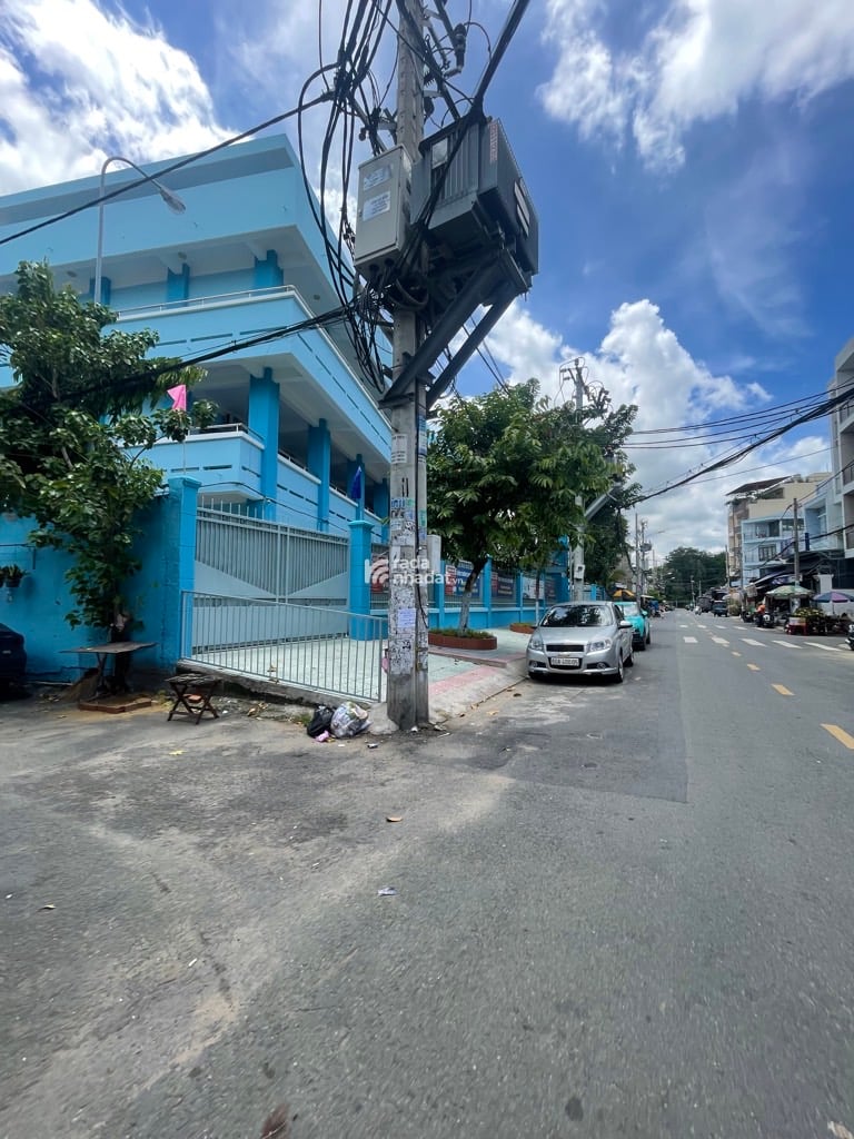 NGAY AEON MALL, HXH BÌNH LONG, TÂN PHÚ, 60M2 NGANG HIẾM CÓ. GIẢM 550TR CHỈ 6T TL TỐT