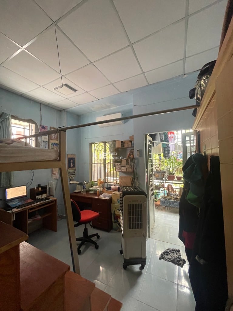 NHÀ 3 TẦNG DÙNG ĐIỆN 0 ĐỒNG - 40M2 - HXH - GẦN CV LÀNG HOA GÒ VẤP - 4.65 TỶ