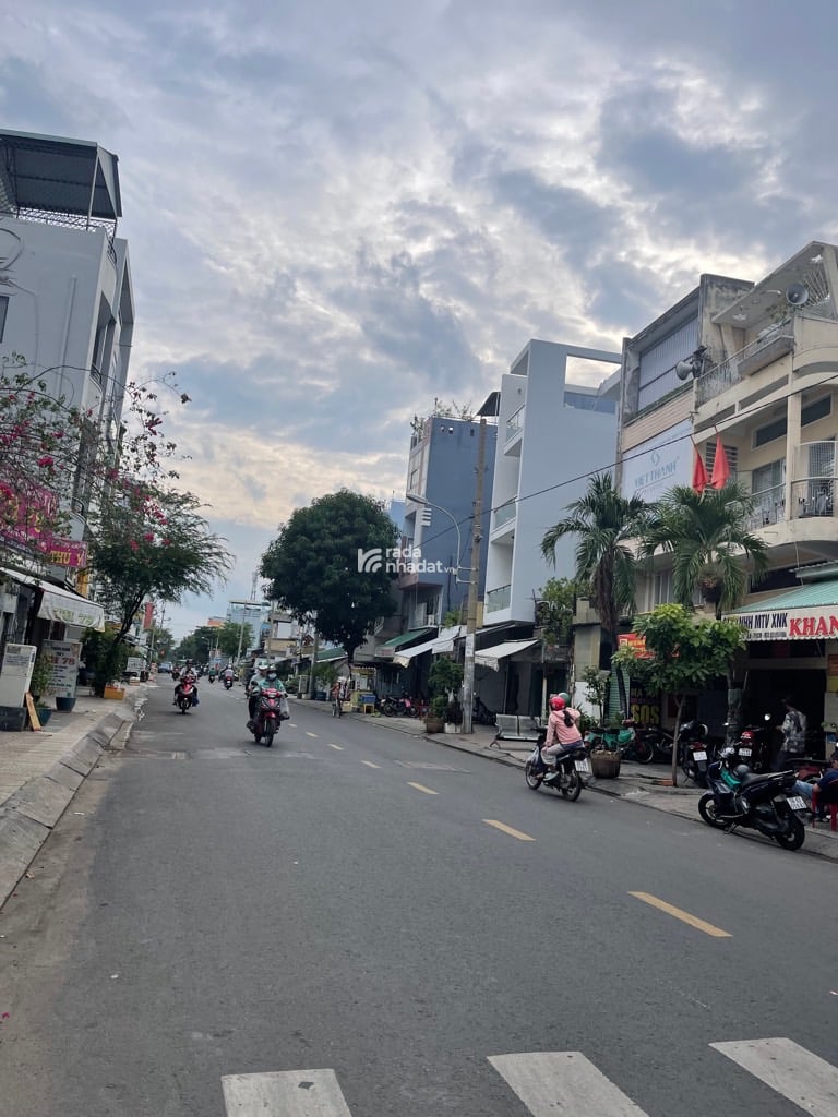 BÁN NHÀ VĂN THÂN 21M2 2.4 TỶ GẦN HẬU GIANG PHẠM VĂN CHÍ QUẬN 6